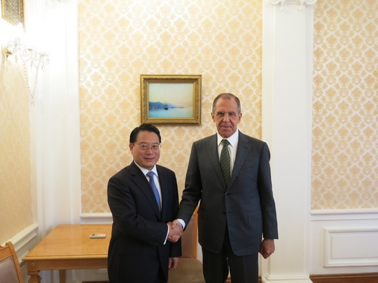 DG, Li Yong and H.E. Mr. Sergey Lavrov, Minister of Foreign Affairs of the Russian Federation DG, Li Yong and H.E. Mr. Sergey Lavrov, Minister of Foreign Affairs of the Russian Federation