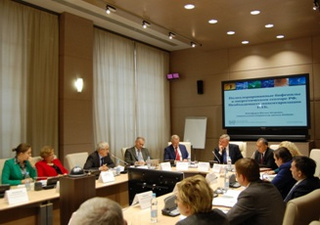 The Steering Committee of UNIDO/GEF project “Environmentally sound management and final disposal of PCBs at the Russian railway network and other PCBs owners” The Steering Committee of UNIDO/GEF project “Environmentally sound management and final disposal of PCBs at the Russian railway network and other PCBs owners”